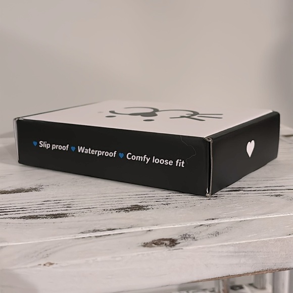 NIB GPS Pet Undercollar Stretch QR Code ID Collar & Name Tag W/ GPS Track Alerts - Picture 4 of 12